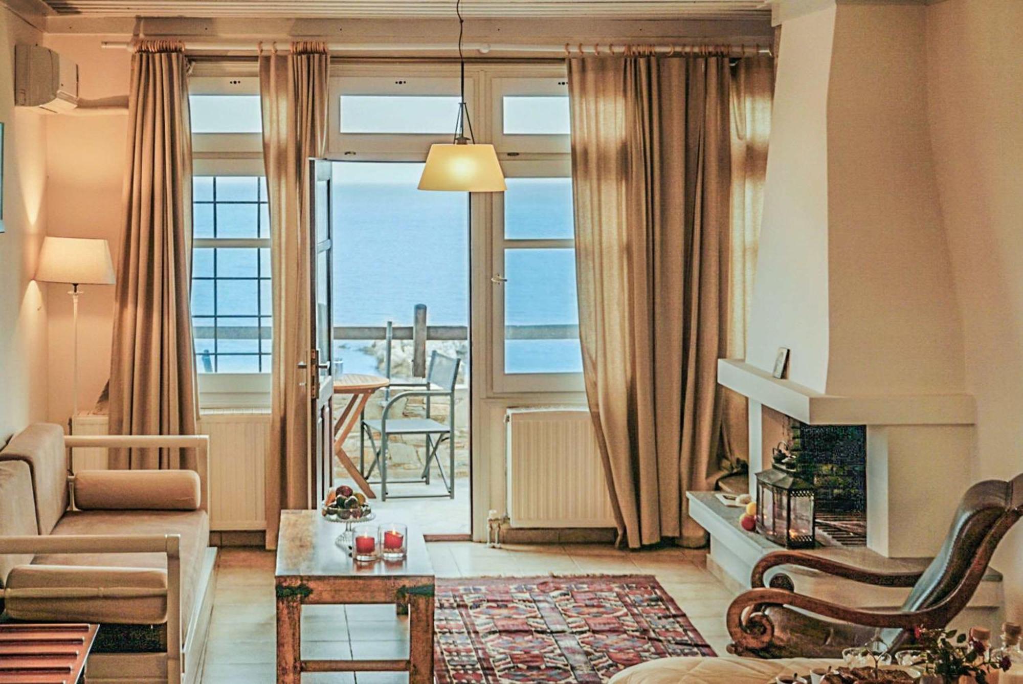 Beachfront Pelion Getaways - Palia Damouchari Suites Екстериор снимка